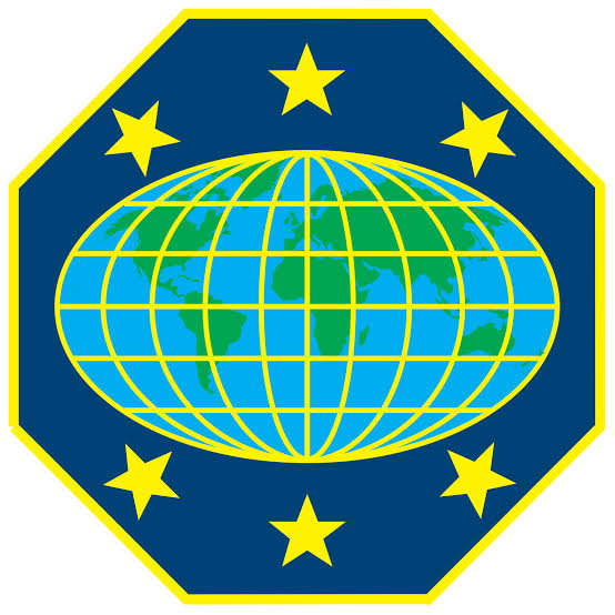 Master Guide emblem